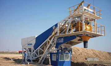 Mobile concrete plant